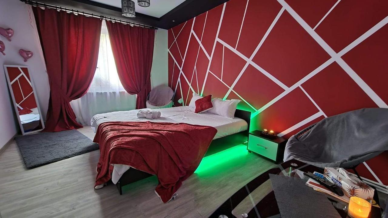Appartement Studio Vale à Hunedoara Extérieur photo